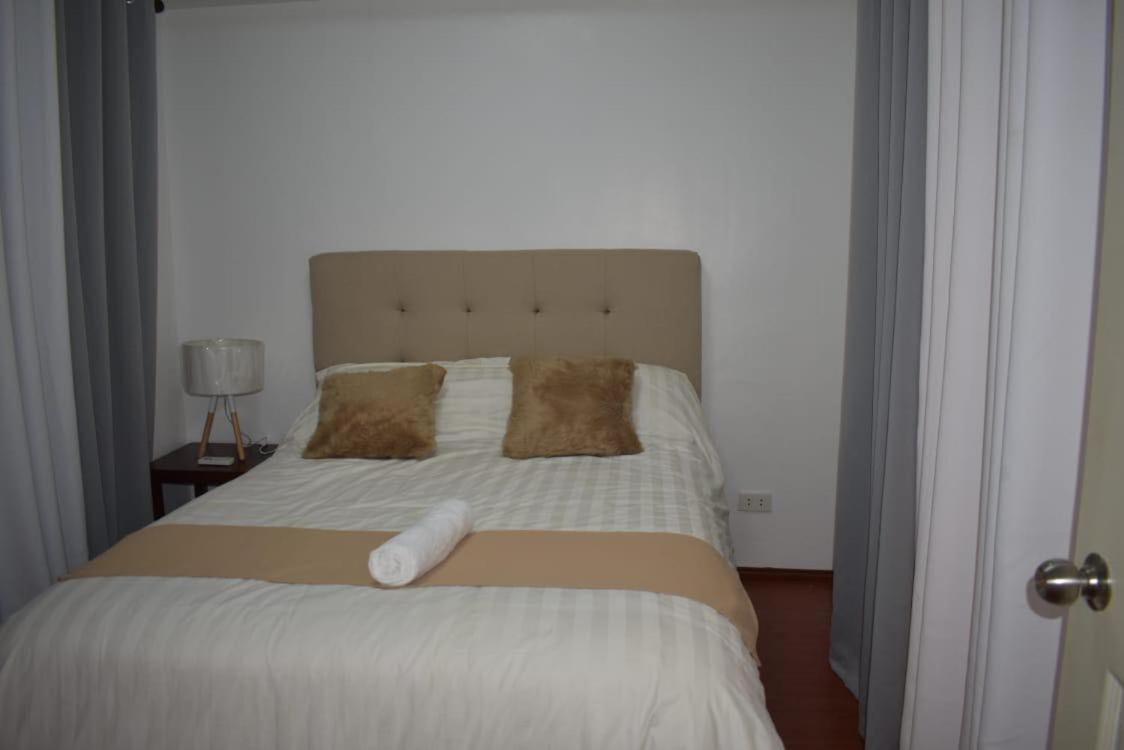 Affordable Makati Apt Манила Экстерьер фото