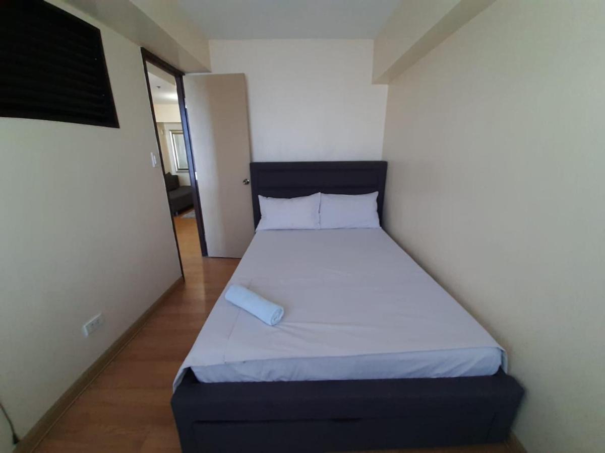 Affordable Makati Apt Манила Экстерьер фото