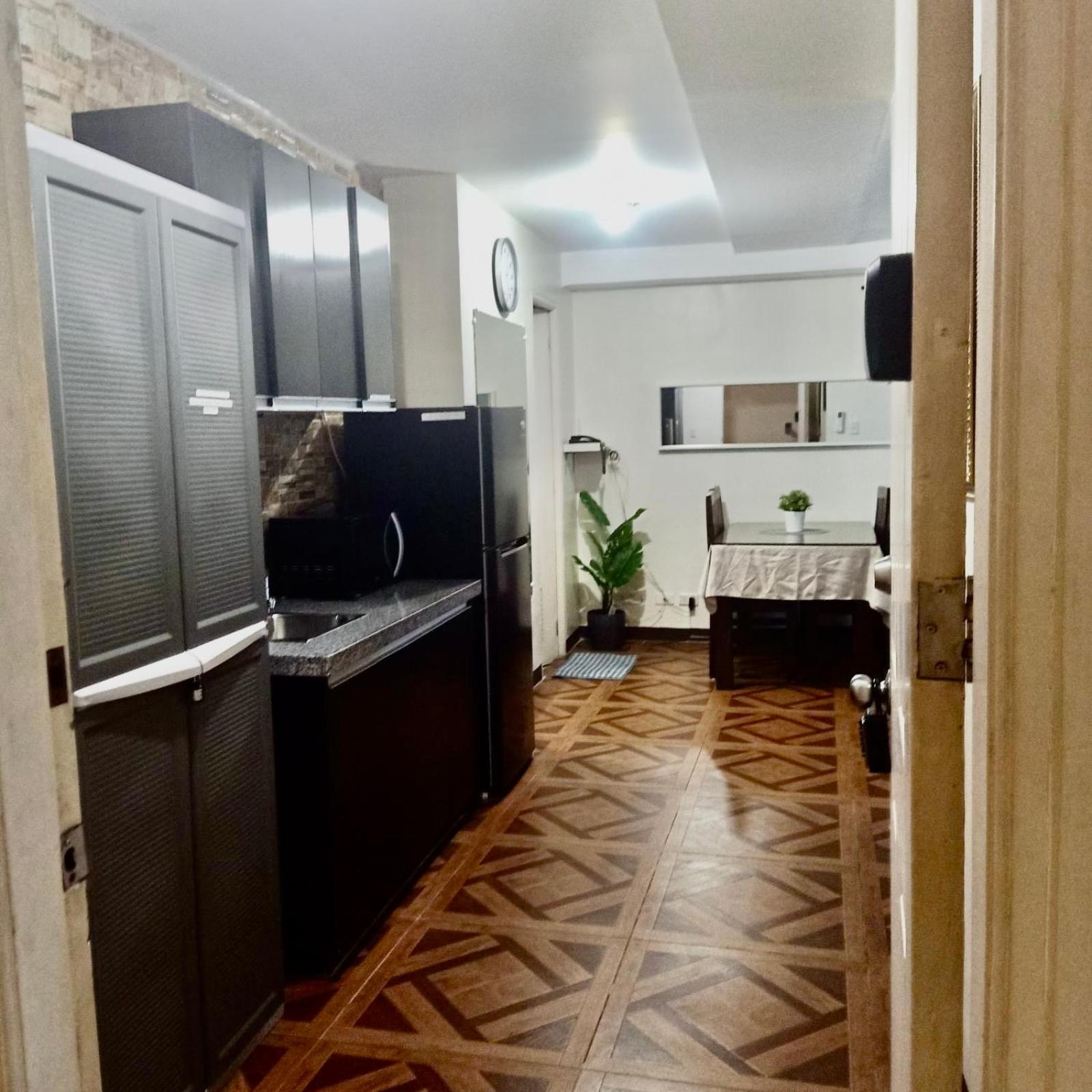 Affordable Makati Apt Манила Экстерьер фото