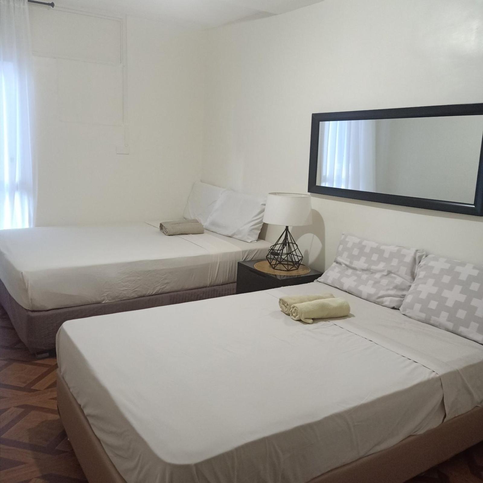Affordable Makati Apt Манила Экстерьер фото